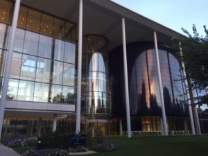 Yale School of Business Building photo
